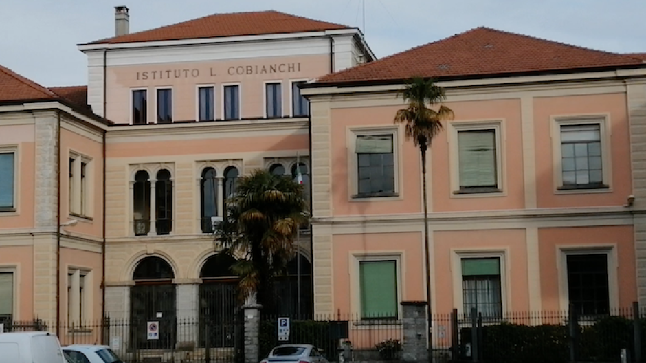 Giornata dei poveri: storie di vita e testimonianze nel libro presentato al Cobianchi